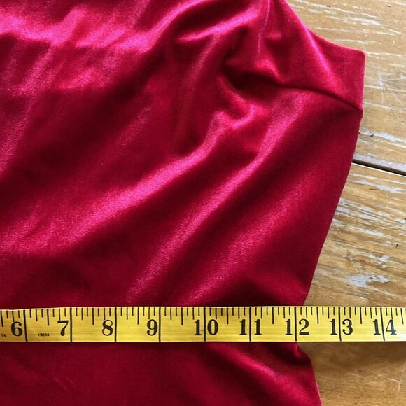 Urban Outfitters Velvet Red Sleeveless Stretch Mini Dress Size M Holiday Party - Picture 6 of 8